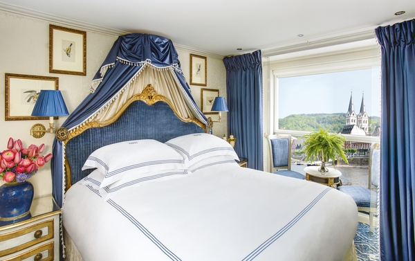 Uniworld SS Maria Theresa - Deluxe Balcony.jpg